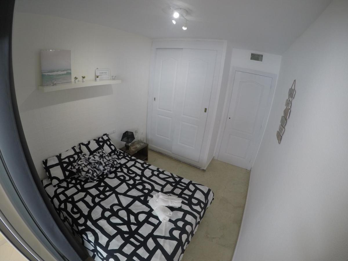 Bonita Y Moderna Habitacion A 300M De La Playa Apartment Benalmadena Bagian luar foto